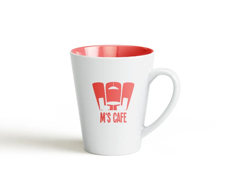 Logo M's Cafe na brandovém hrnku